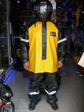 Impermeable Negro Amarillo 3 pzas