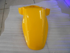 Salpicadera Delantera Yamaha Bws100 Color Amarillo